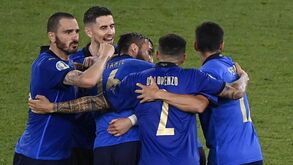 A crónica do Itália-Suíça, 3-0: La Bella Itália está mais que apurada