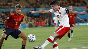A crónica do Espanha-Polónia, 1-1: Sousa acredita e abana espanhóis 