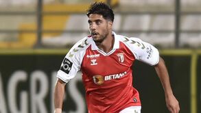 Futuro de João Novais fora de portas