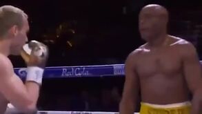 Anderson Silva aventurou-se no boxe mas não esqueceu 'tradições' do MMA