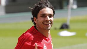 Lista de regressos fechada até amanhã: emprestados do Benfica em avaliação