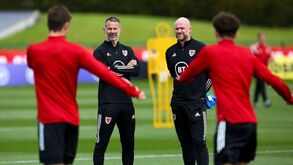 Já ninguém se lembra dele: Ryan Giggs passou 'à história' e adjunto está a cumprir