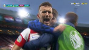 O golo de Perisic que colocou a Croácia nos 'oitavos' do Euro'2020