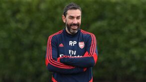 Robert Pires: «Cristiano Ronaldo é uma máquina»