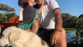 «Não tem sido fácil a minha vida desde dezembro»: Tony Carreira reage após ter alta do hospital