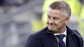 Jovens e estrelas em risco: os 12 jogadores que estão na porta de saída do Manchester United