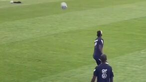 A receção de Paul Pogba que arrasa nas redes sociais