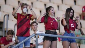 Adeptos portugueses brilham em Sevilha no apoio à Seleção Nacional