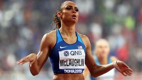 Sydney McLaughlin bate recorde do mundo dos 400 metros barreiras