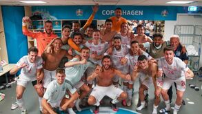 O 'mistério' do desaparecimento de Ferran Torres nas fotografias do balneário de Espanha