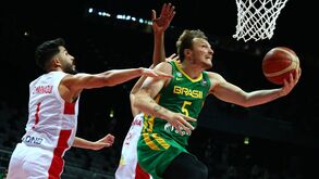 Brasil arranca pré-olímpico de basquetebol com triunfo sobre a Tunísia