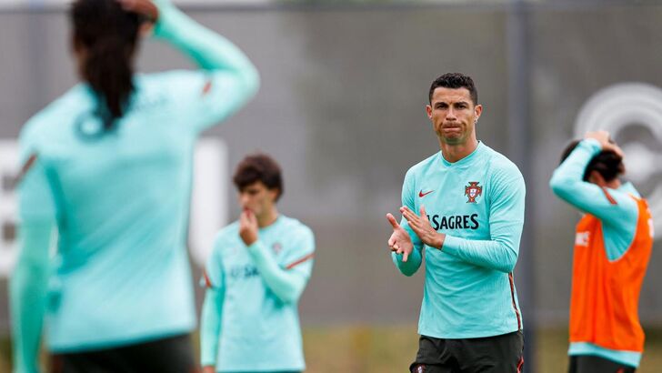 'Reforços' no treino da Seleção Nacional