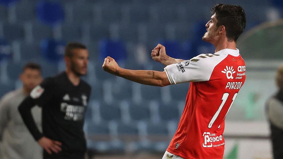 Piazon: «O Benfica investiu muito e achei que iria ganhar algo com Jorge Jesus»