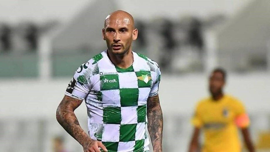 Rafael Martins renova com Moreirense por uma temporada