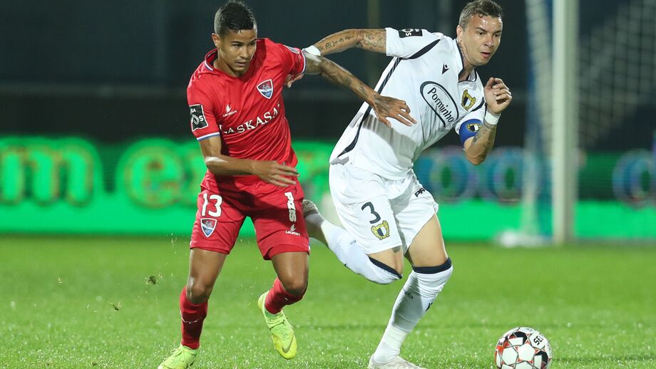 Lionn hipótese para a defesa do Varzim