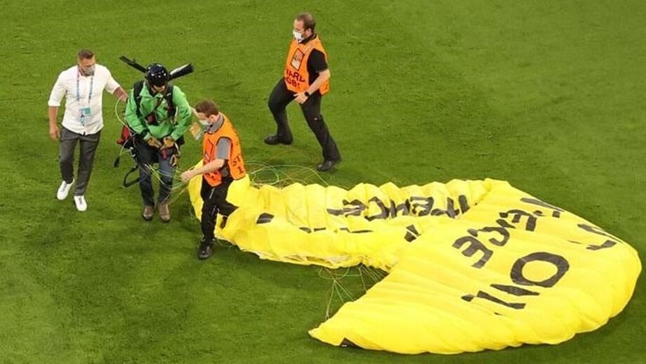 Ativista da Greenpeace esteve