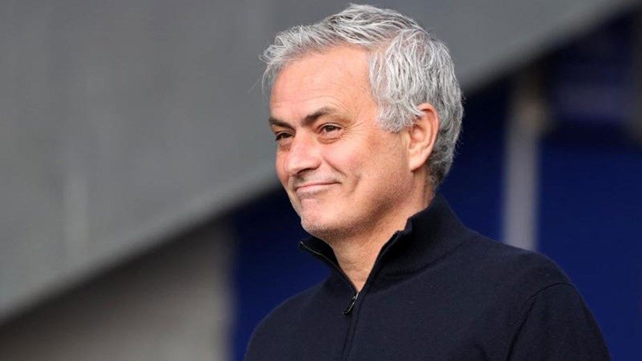Mourinho elogia
