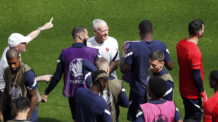Deschamps quer colocar os seus rapazes já hoje no mata-mata