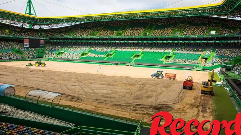 Alvalade recebe novo relvado