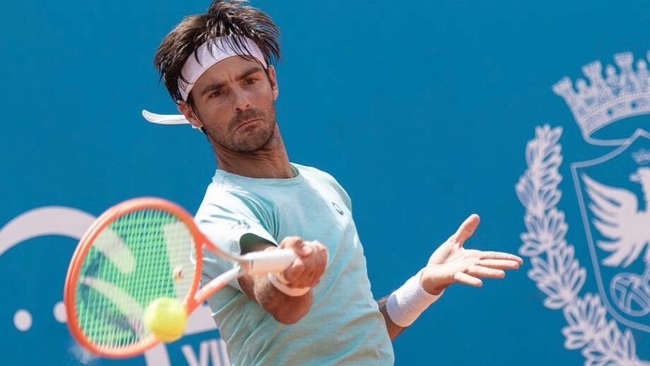 Gastão Elias entra com vitória no challenger de Milão