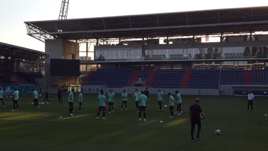 Cristiano Ronaldo não facilita no treino e puxa por Renato Sanches: «Tenta, pelo menos»