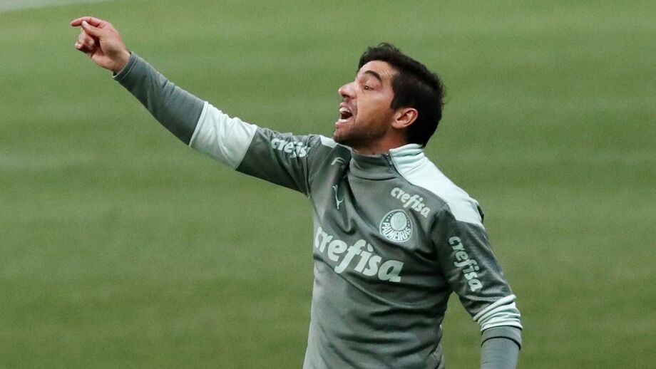 Abel Ferreira volta a lamentar falta de reforços: «Há muito tempo que perdi a esperança»
