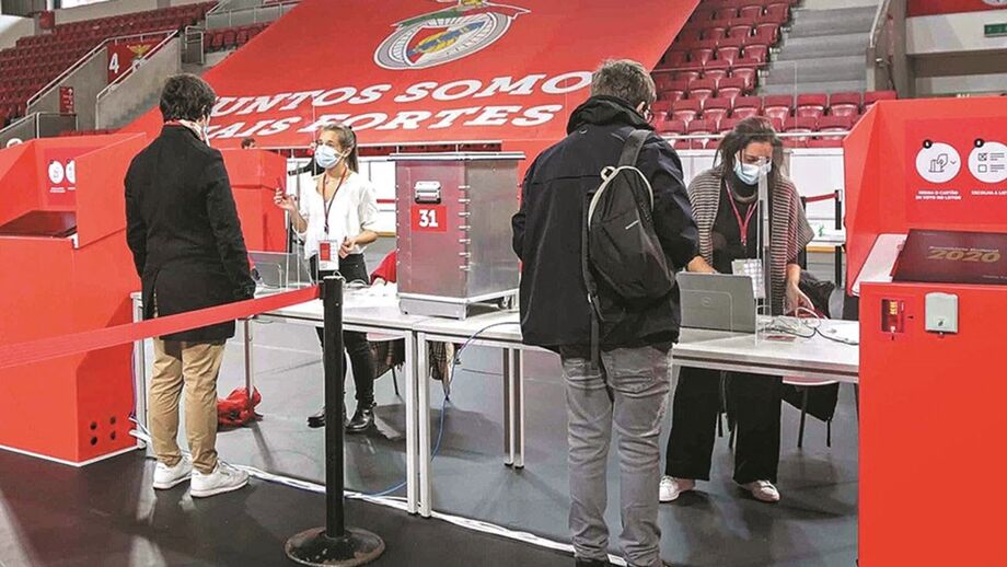 Movimento quer auditoria às últimas eleições