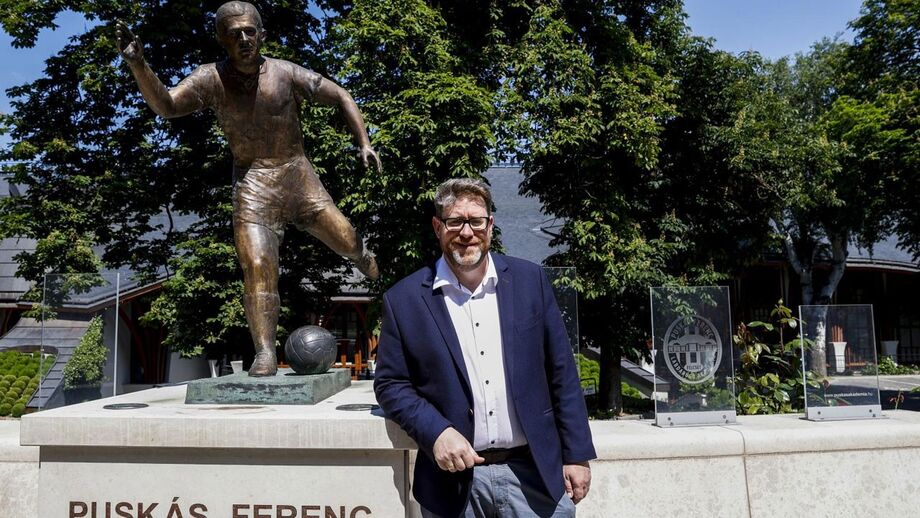 Gyorgy Szollosi guiou Record pela carreira de Puskas