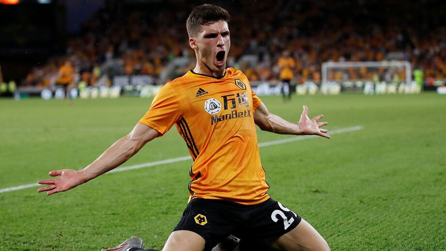 Rúben Vinagre regressou ontem a Inglaterra