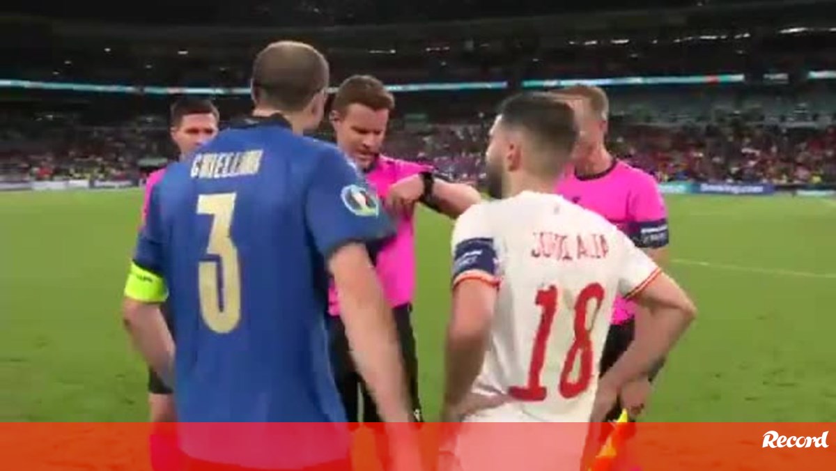 «mentiroso A Curiosa Conversa Entre Chiellini E Alba Antes Da