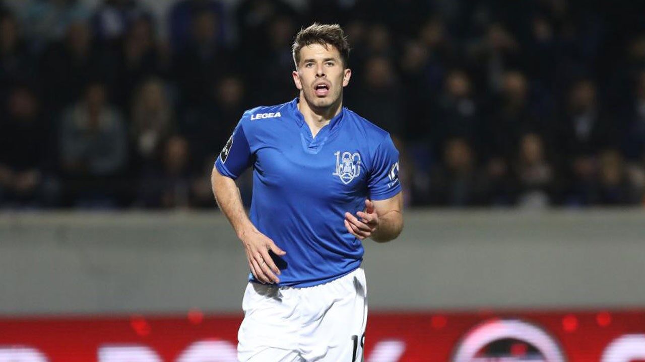 João Silva ao serviço do Feirense