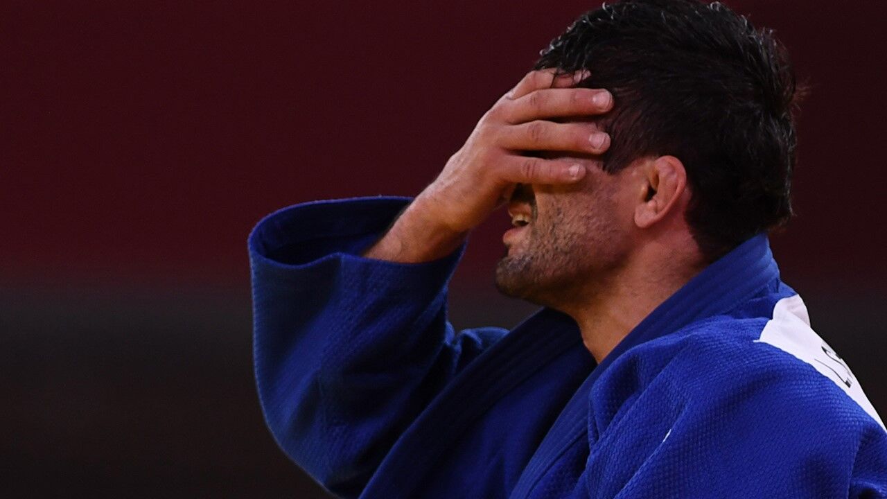 Lasha Shavdatuashvili em apuros