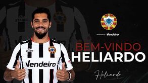 Heliardo renova com Arouca e é emprestado ao Varzim