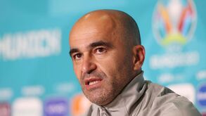 Roberto Martinez: «Jogo contra Portugal devia ter sido disputado mais à frente»