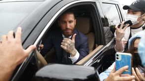 Contratação de Sergio Ramos levanta questões no balneário do PSG
