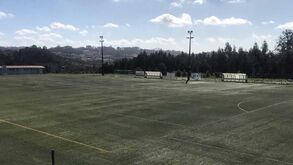 Morte de jovem de 12 anos num jogo de futebol deixa todos em choque: «Prioridade é dar apoio à família e equipa»