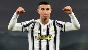 'Gazzetta dello Sport' avança que Cristiano Ronaldo pode renovar por dois anos com a Juventus
