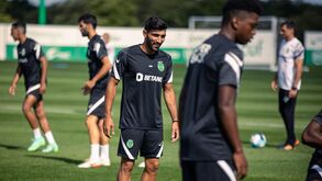 Aí está Esgaio: as imagens do primeiro treino do lateral no regresso ao Sporting