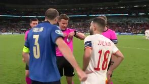 «Mentiroso!»: a curiosa conversa entre Chiellini e Alba antes da decisão de Wembley
