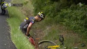 Tony Martin abandona Tour: o estado da perna do ciclista alemão depois de mais uma queda