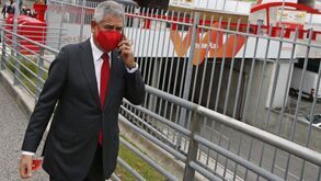 Camilo Lourenço alerta: «Para levarem Vieira como levaram Berardo... é grave»