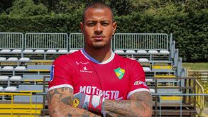 Renan Bragança reforça a baliza do Mafra