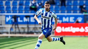 Battaglia fez 35 jogos e 1 golo no Alavés em 2020/21
