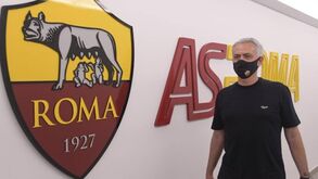 Mourinho foi apresentado na Roma e microfone ficou ligado depois de sair: o que se ouviu...