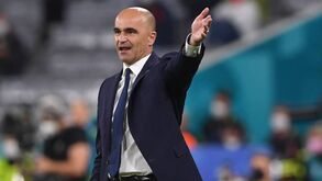 Roberto Martínez segue no comando da Bélgica