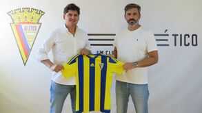 Tiago Zorro continua no comando técnico do Atlético