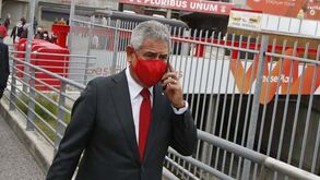 Advogado de Vieira: «Quando ouço falar em lesão dos interesses do Benfica pergunto: ‘Mas quais interesses?’»