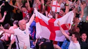 O relato do caos na final de Wembley: «De 10 em 10 minutos, entravam 300 pessoas sem bilhete»