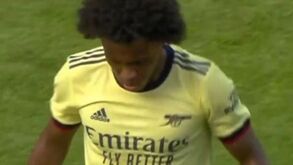 A forma física de Willian que 'chocou' os adeptos do Arsenal na pré-época