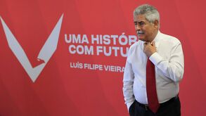 Da construção da nova Luz ao 'adeus' à presidência: as imagens que marcam os 17 anos de Vieira no Benfica